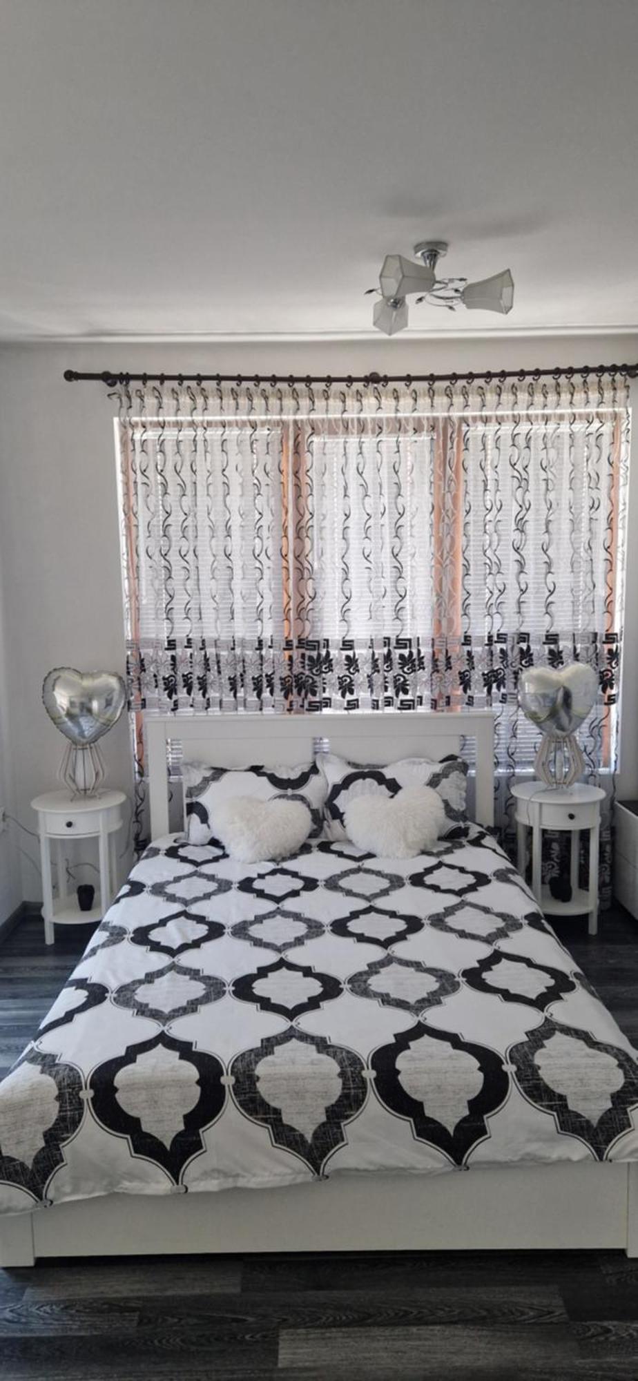 Black And White Apartment Karlovo Extérieur photo
